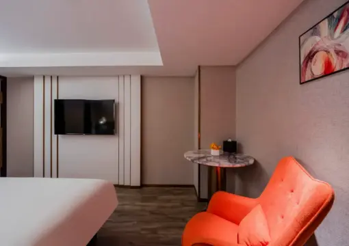 Double Bed Room A (Mobile Screen Casting + Minibar)