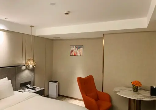 Double Bed Room A (Mobile Screen Casting + Minibar)