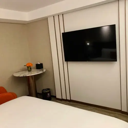 Double Bed Room A (Mobile Screen Casting + Minibar)
