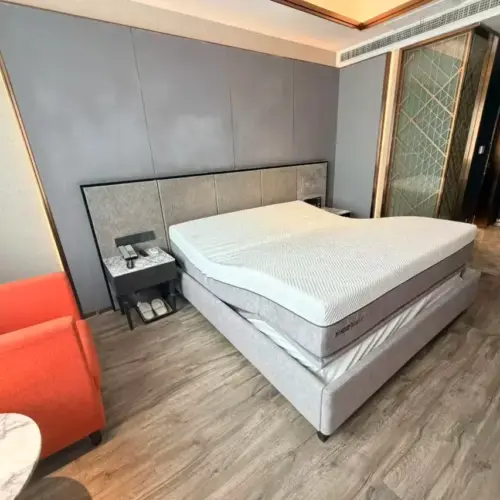 Queen Room With Memory Foam Mattress
