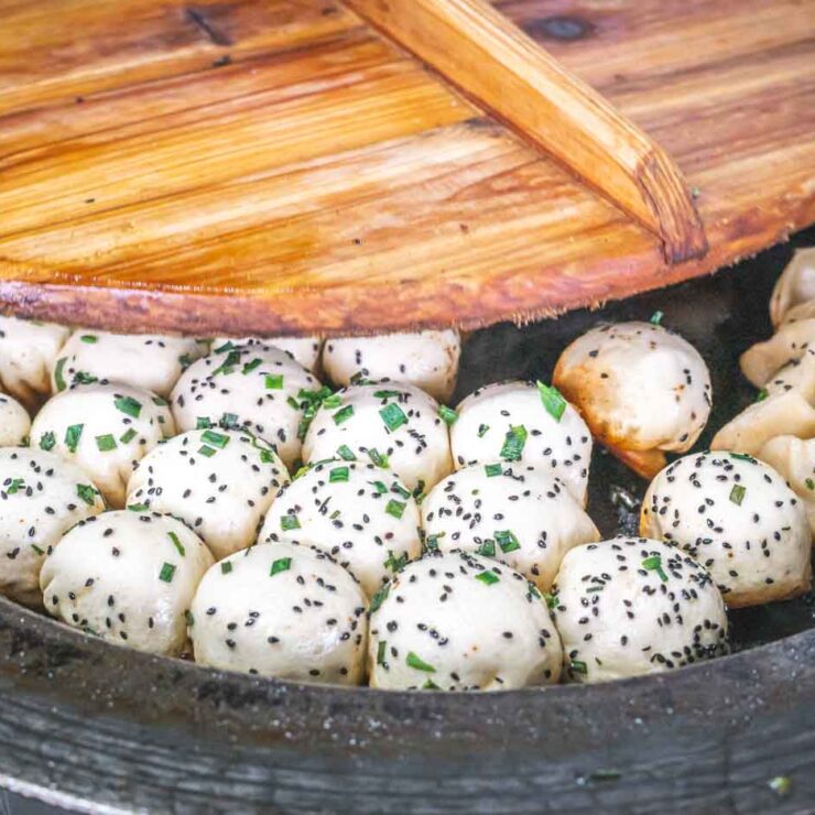 A Food Lover’s Guide to Shanghai: Must-Try Dishes and Where to Find Them